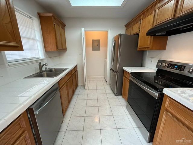 6509 N 8th Street 4, Mcallen, TX 78504