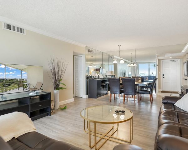 2671 S Course Drive 907, Pompano Beach, FL 33069