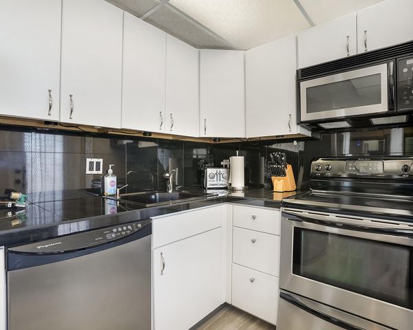 2671 S Course Drive 907, Pompano Beach, FL 33069