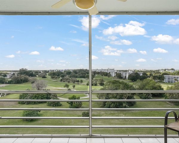 2671 S Course Drive 907, Pompano Beach, FL 33069