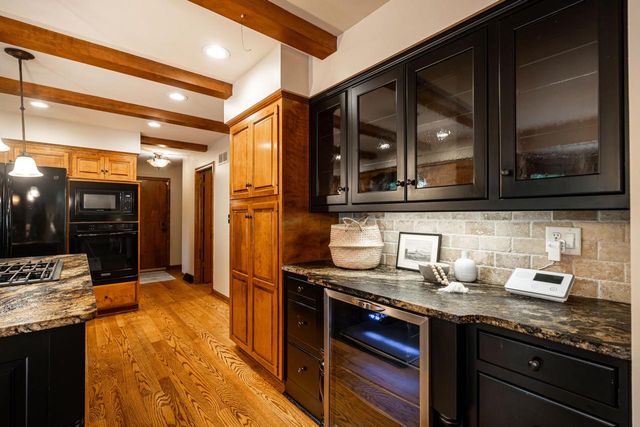 9111 Wildflower COURT, Hales Corners, WI 53130