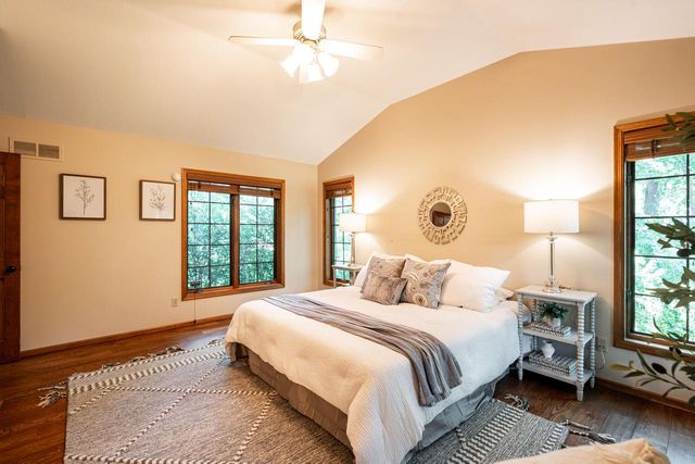9111 Wildflower COURT, Hales Corners, WI 53130
