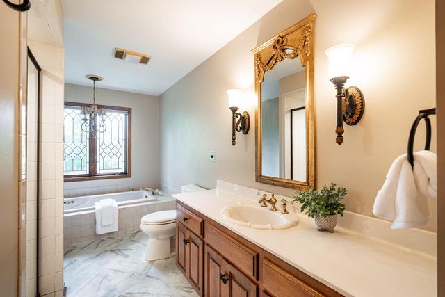 9111 Wildflower COURT, Hales Corners, WI 53130