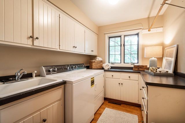 9111 Wildflower COURT, Hales Corners, WI 53130