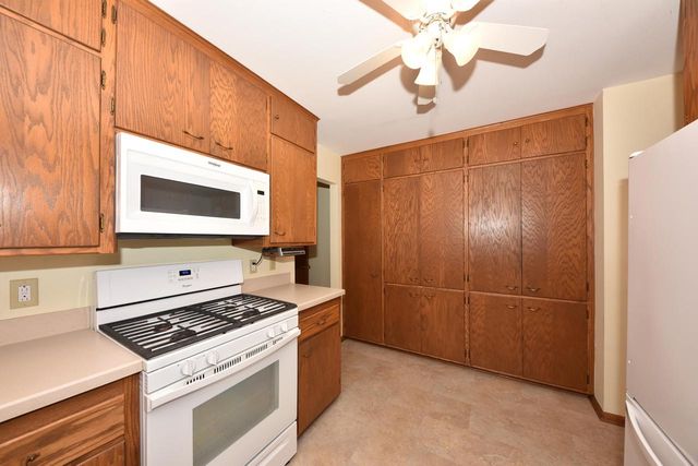 N98W16575 Concord ROAD, Germantown, WI 53022