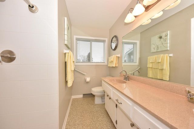 N98W16575 Concord ROAD, Germantown, WI 53022