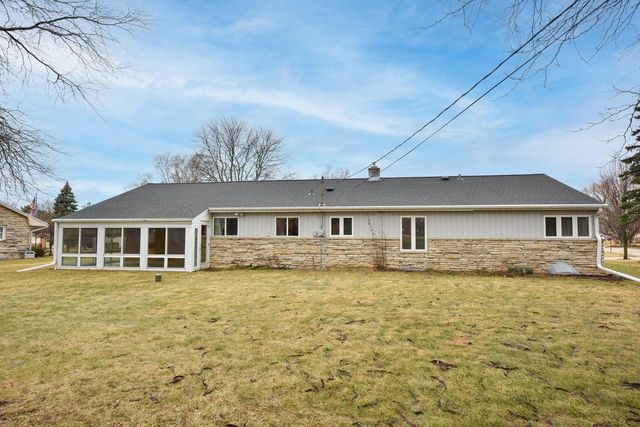 N98W16575 Concord ROAD, Germantown, WI 53022