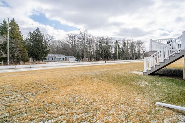 N174W20632 Laurel Springs CIRCLE, Jackson, WI 53037