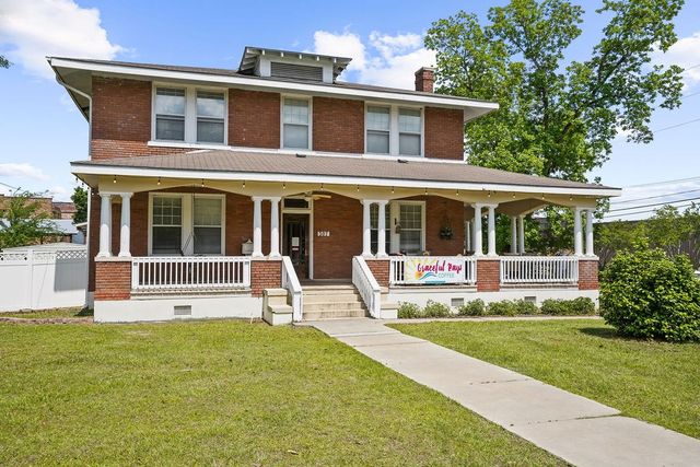 307 S Academy Street, Geneva, AL 36340