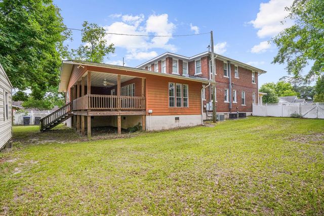 307 S Academy Street, Geneva, AL 36340