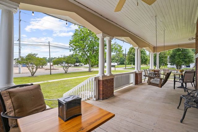 307 S Academy Street, Geneva, AL 36340