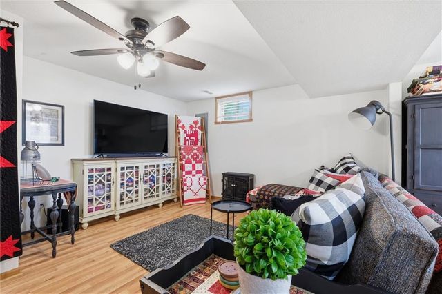 1305 Sam Den Circle, Cameron, MO 64429