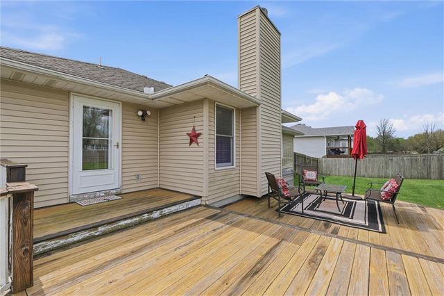 1305 Sam Den Circle, Cameron, MO 64429