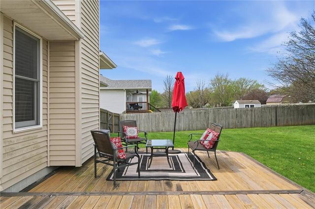 1305 Sam Den Circle, Cameron, MO 64429