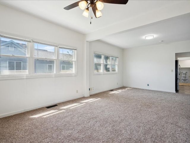 1238 Ellis Boulevard NW, Cedar Rapids, IA 52405