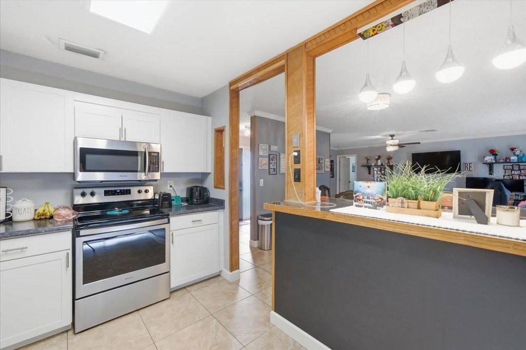 Image 20 of property listing at 4464 BROMLEY AVENUE, Spring Hill, FL 34609