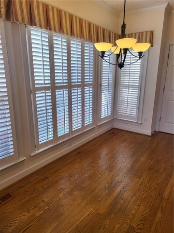 305 Herman Melville AVE, Newport News, VA 23606