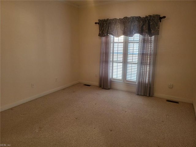 305 Herman Melville AVE, Newport News, VA 23606