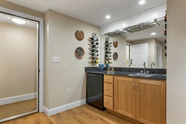 6 Remington Road, Salem, NH 03079
