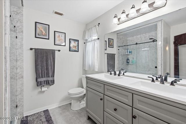 1564 OAK RIDGE Drive W, Jacksonville, FL 32225