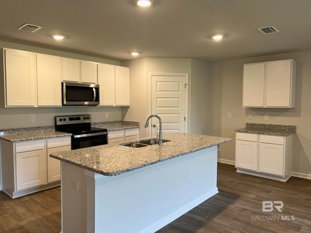24572 Alamitos Trace Drive, Daphne, AL 36526