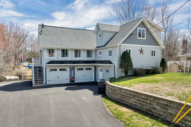 59 Sunrise Drive, Moultonborough, NH 03254