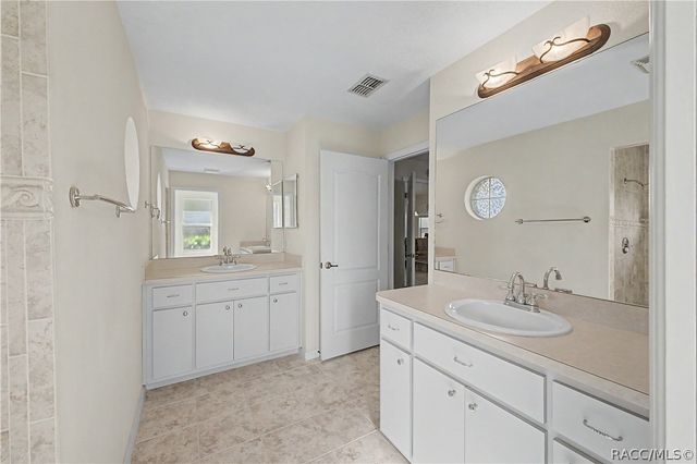 10351 Locker Drive, Spring Hill, FL 34608