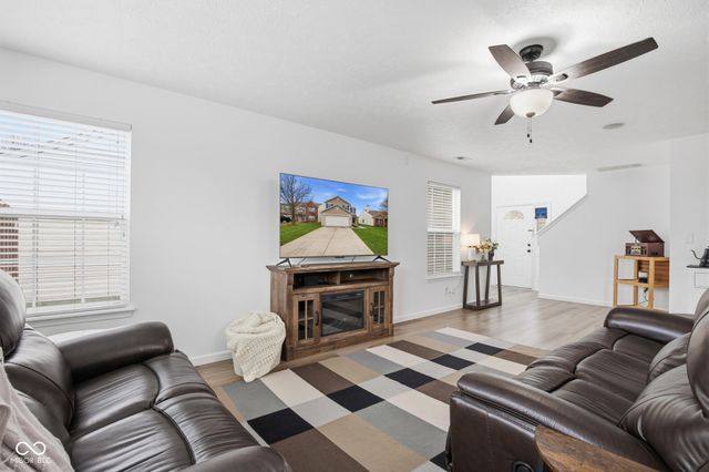 635 Daniel Court, Westfield, IN 46074