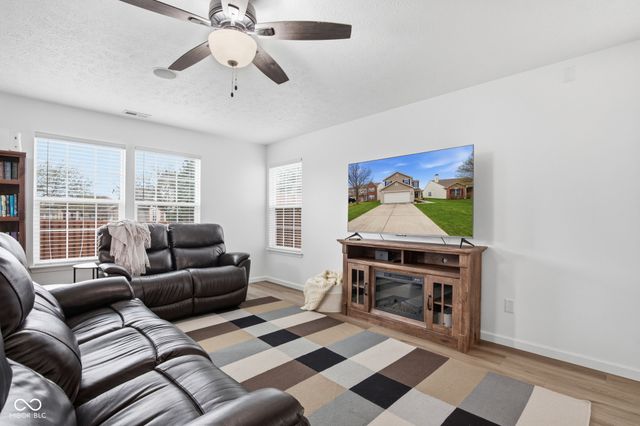 635 Daniel Court, Westfield, IN 46074