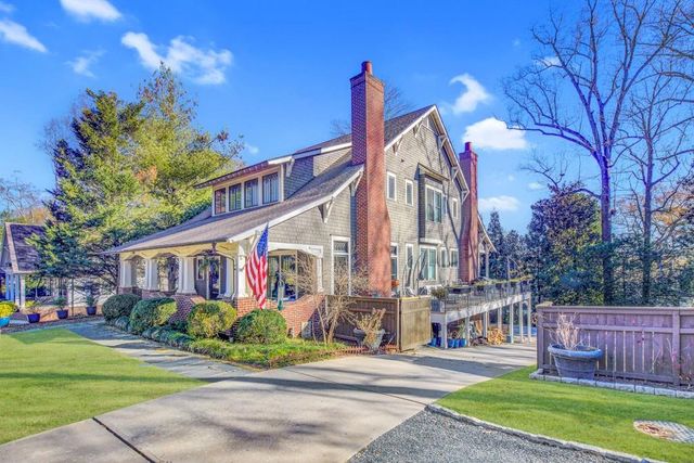 2519 Forrest Way NE, Atlanta, GA 30305