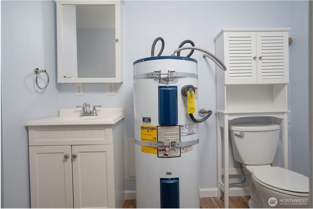 2412 Lexington Street, Steilacoom, WA 98388