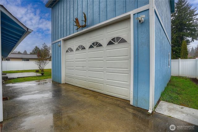 2412 Lexington Street, Steilacoom, WA 98388