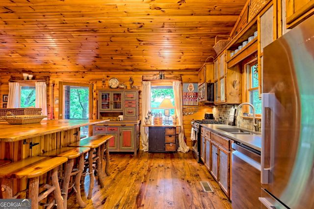 3019 Moccasin Creek Road, Clarkesville, GA 30523