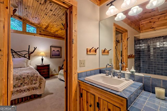 3019 Moccasin Creek Road, Clarkesville, GA 30523