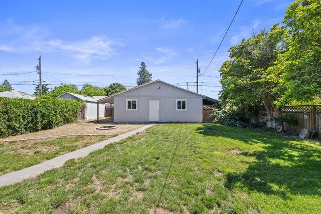 5214 N Belt St, Spokane, WA 99205