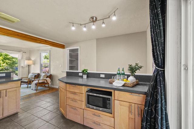 5214 N Belt St, Spokane, WA 99205