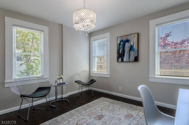 221 N Park St, East Orange City, NJ 07017