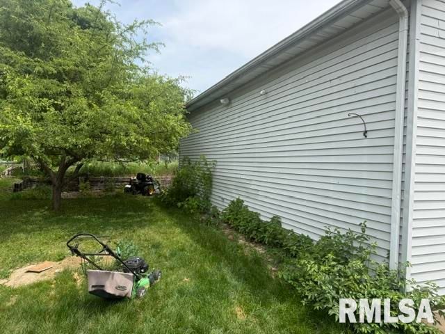 805 SPRING Street, Washington, IL 61571