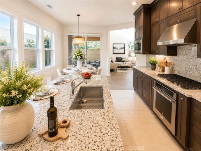 10 Torosa, Lake Forest, CA 92630