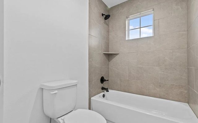 439 Pirate Falls Lane, Crosby, TX 77532