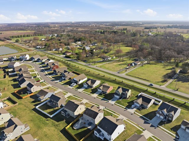 8174 Ambrosia Lane, Pendleton, IN 46064