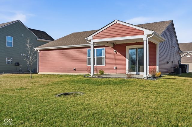 8174 Ambrosia Lane, Pendleton, IN 46064