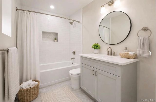 955 E 229th Street, Bronx, NY 10466