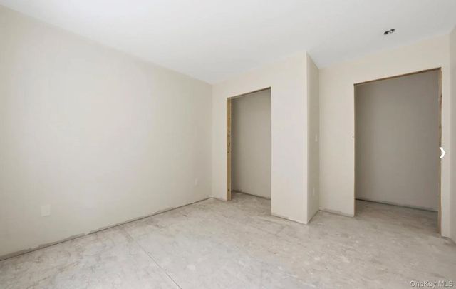 955 E 229th Street, Bronx, NY 10466