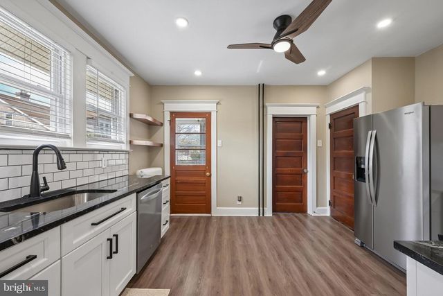 323 MAPLE AVE, Delanco, NJ 08075