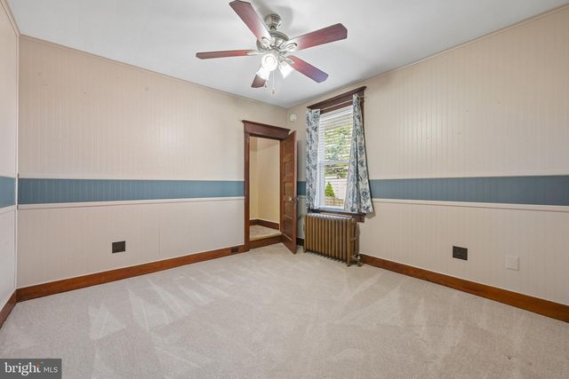 323 MAPLE AVE, Delanco, NJ 08075