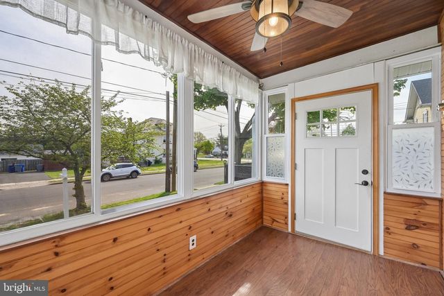 323 MAPLE AVE, Delanco, NJ 08075