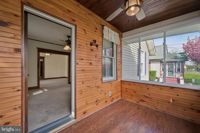 323 MAPLE AVE, Delanco, NJ 08075