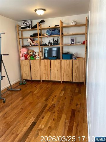 38 N Delancy Street 3, Newark, NJ 07105