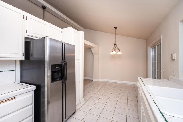 5705 Tudor Way, Loomis, CA 95650